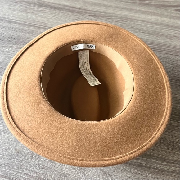 ZARA tan/brown wool blend felt Boho 3” wide brimmed hat - women’s medium - Picture 4 of 10